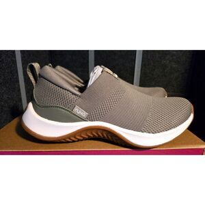 NIB - Ryka Encore Knit Slip On Sneaker - Size 6M